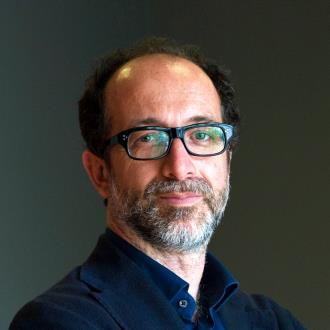  Luca  Molinari